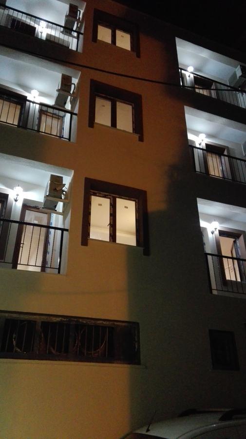 Merkez Otel Измир Экстерьер фото